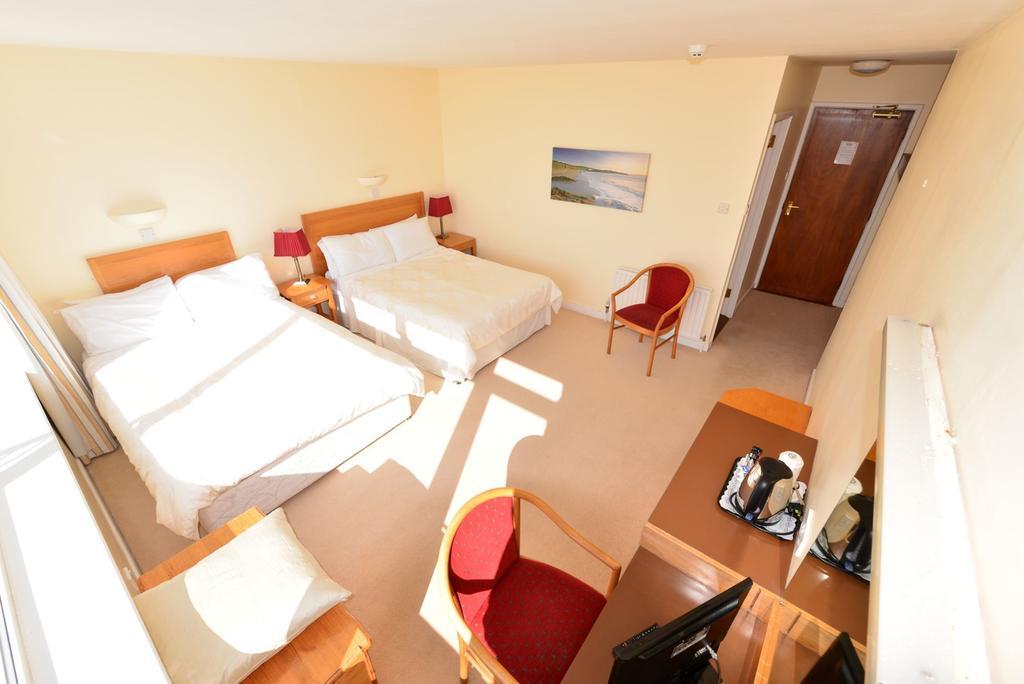 Blue Horizon B&B Laherne Hill Room photo